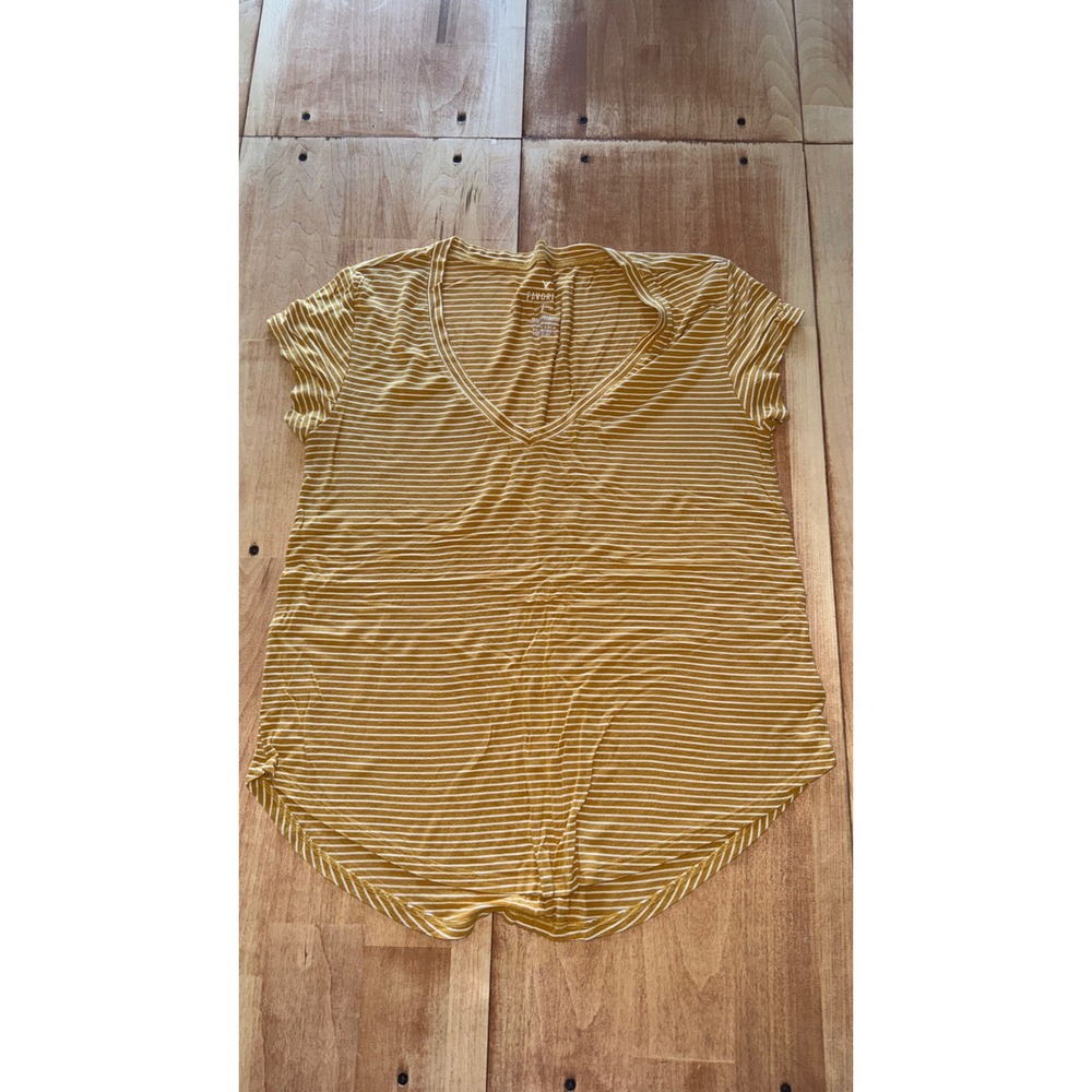 American Eagle Favorite T Mustard Yellow White Striped V-Neck Short‎ Sleeve XS